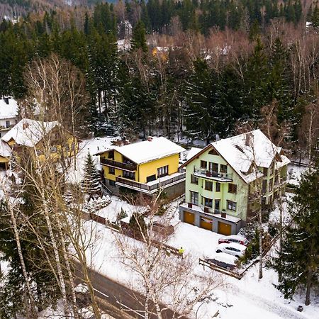 Wonder Home - Apartamenty Z Balkonami Przy Szlakach Turystycznych - Blisko Plac Zabaw I Boisko Do Gry كارباش المظهر الخارجي الصورة